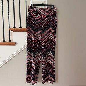 Cato's Women's Culotte Pants Multi-Colored Wide Leg Pants Size 14/16 W